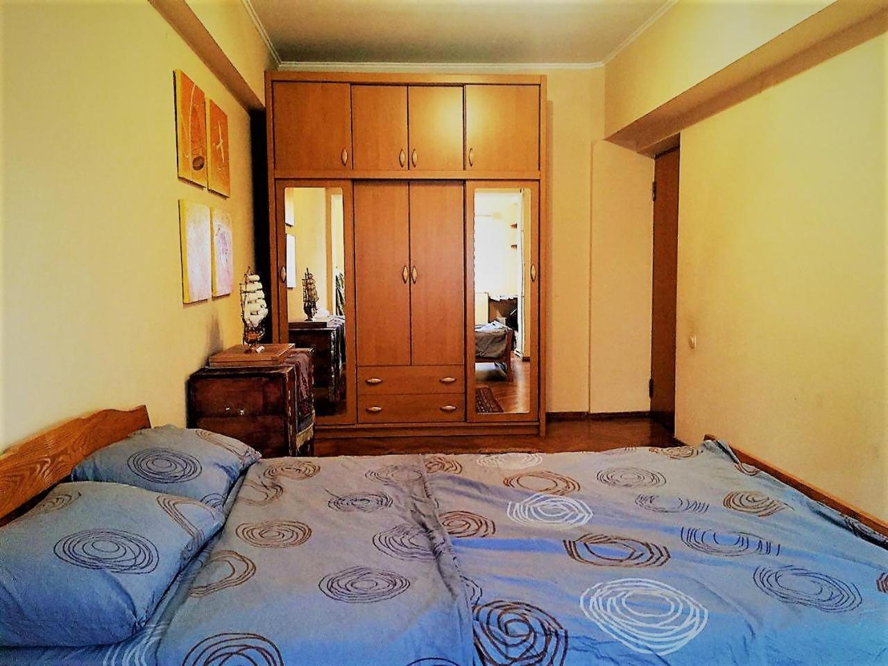 Chung cư 100 m² 3 phòng ngủ, 1 phòng tắm riêng ở Quận Shaykhontohur Tashkent Ngoại thất bức ảnh