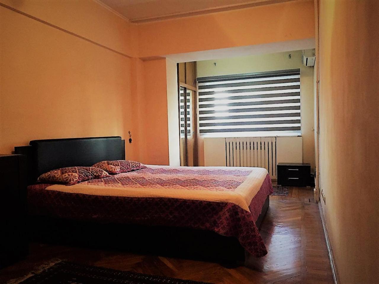 Chung cư 100 m² 3 phòng ngủ, 1 phòng tắm riêng ở Quận Shaykhontohur Tashkent Ngoại thất bức ảnh