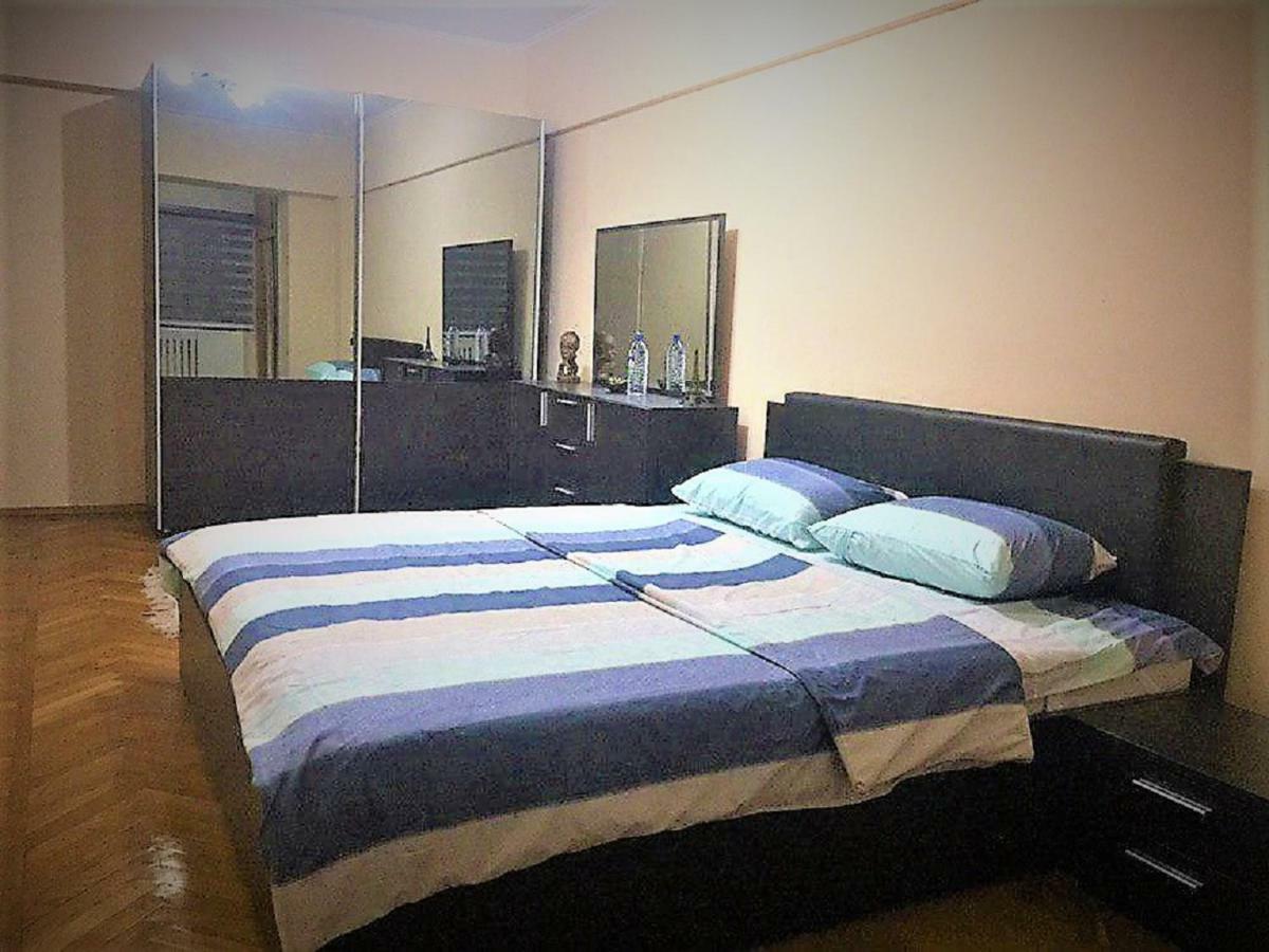 Chung cư 100 m² 3 phòng ngủ, 1 phòng tắm riêng ở Quận Shaykhontohur Tashkent Ngoại thất bức ảnh